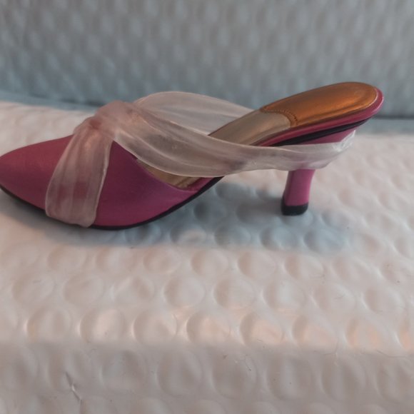 Just The Right Shoe By Raine Elegant Affair Mini Figurine 25049 - Picture 2 of 9